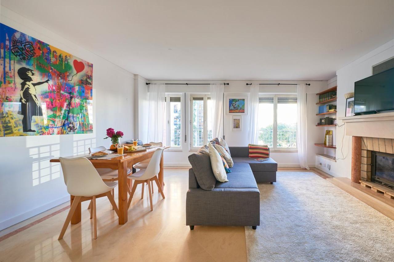 Modern Apartment With Swiming Pool & Garage - Lisboa エクステリア 写真
