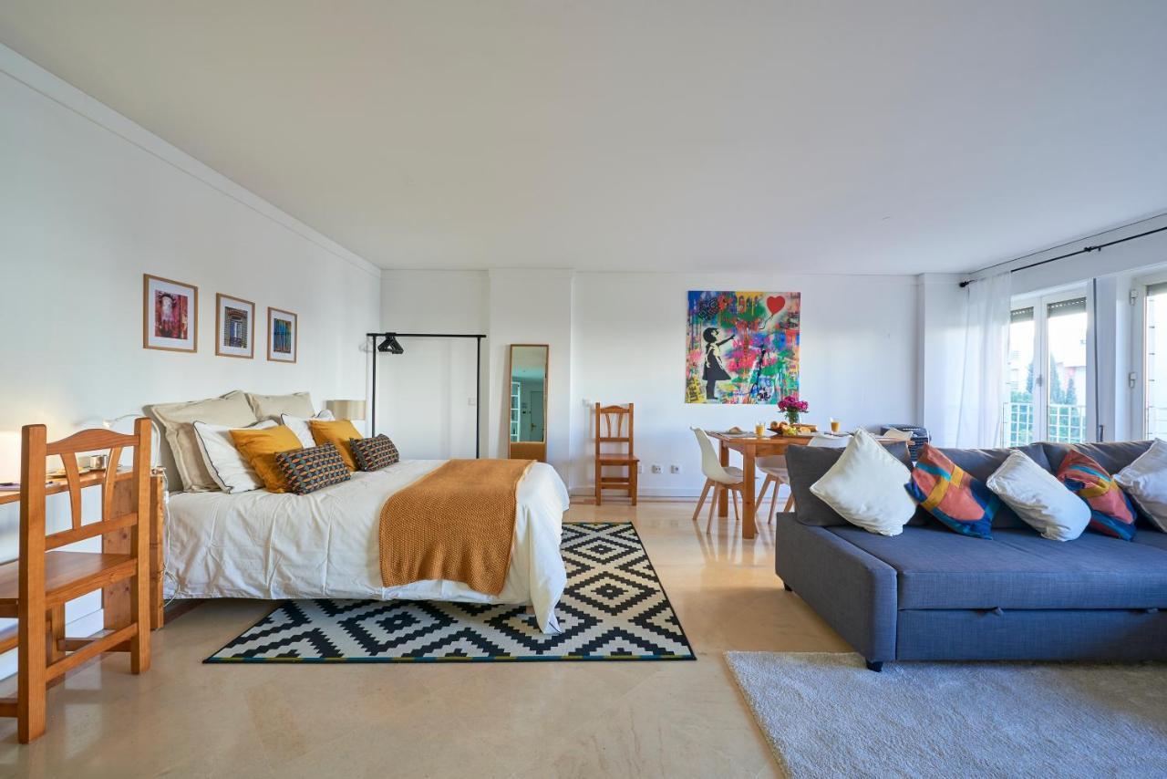 Modern Apartment With Swiming Pool & Garage - Lisboa エクステリア 写真