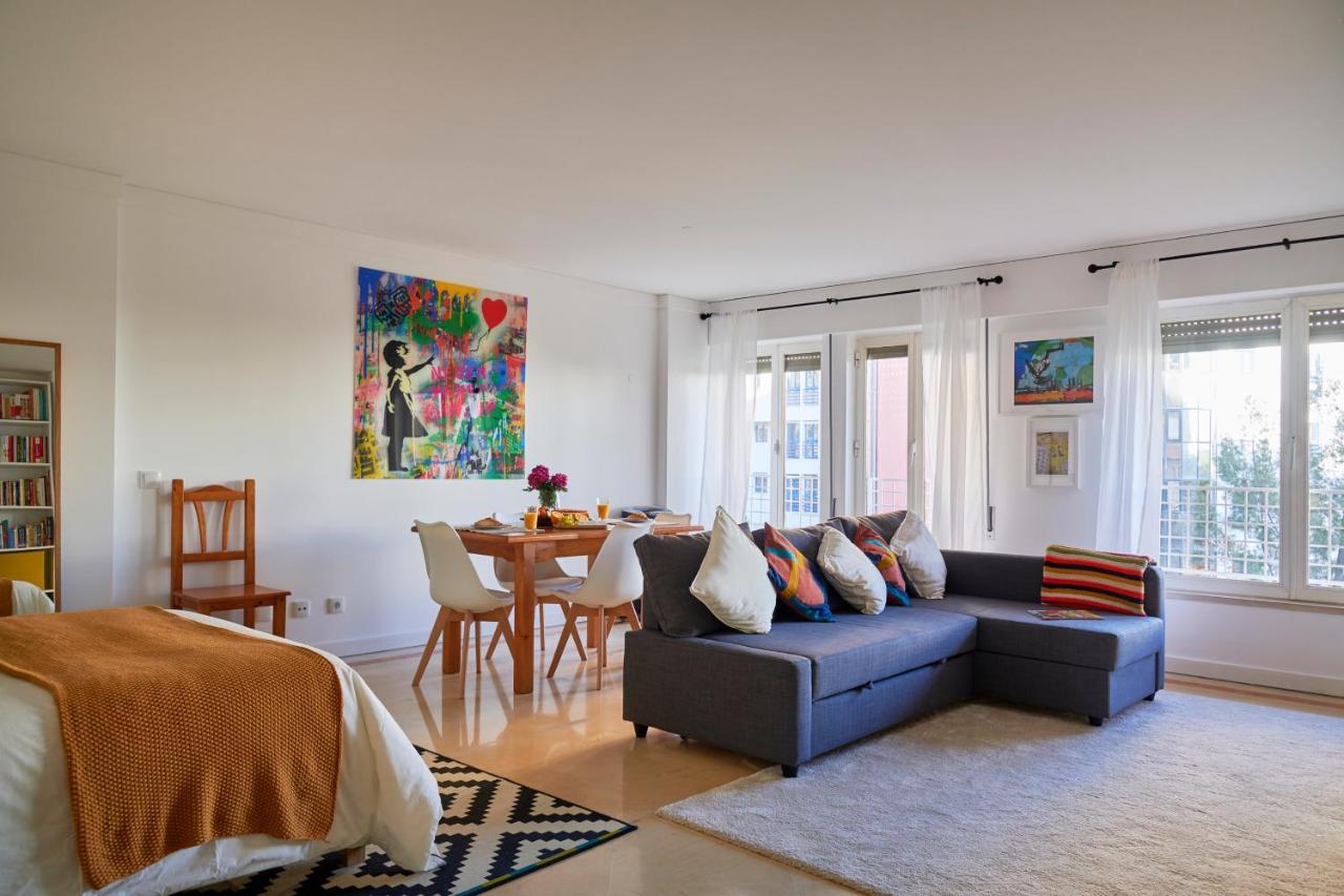 Modern Apartment With Swiming Pool & Garage - Lisboa エクステリア 写真